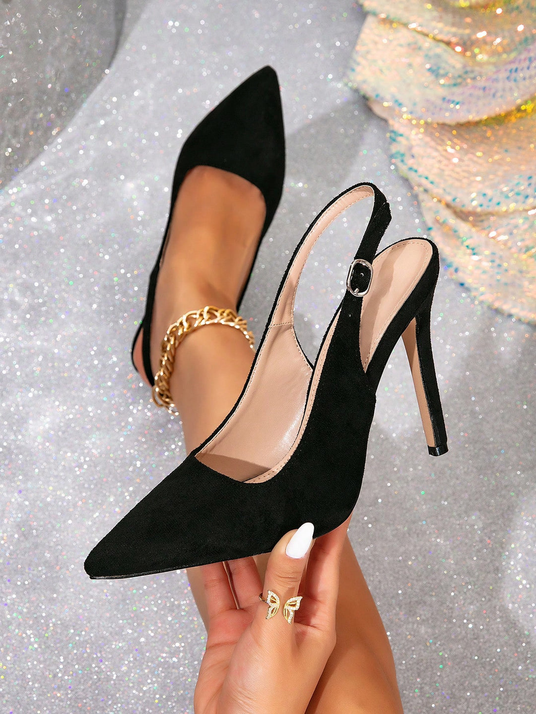 Pantofi cu toc SHEIN, negru