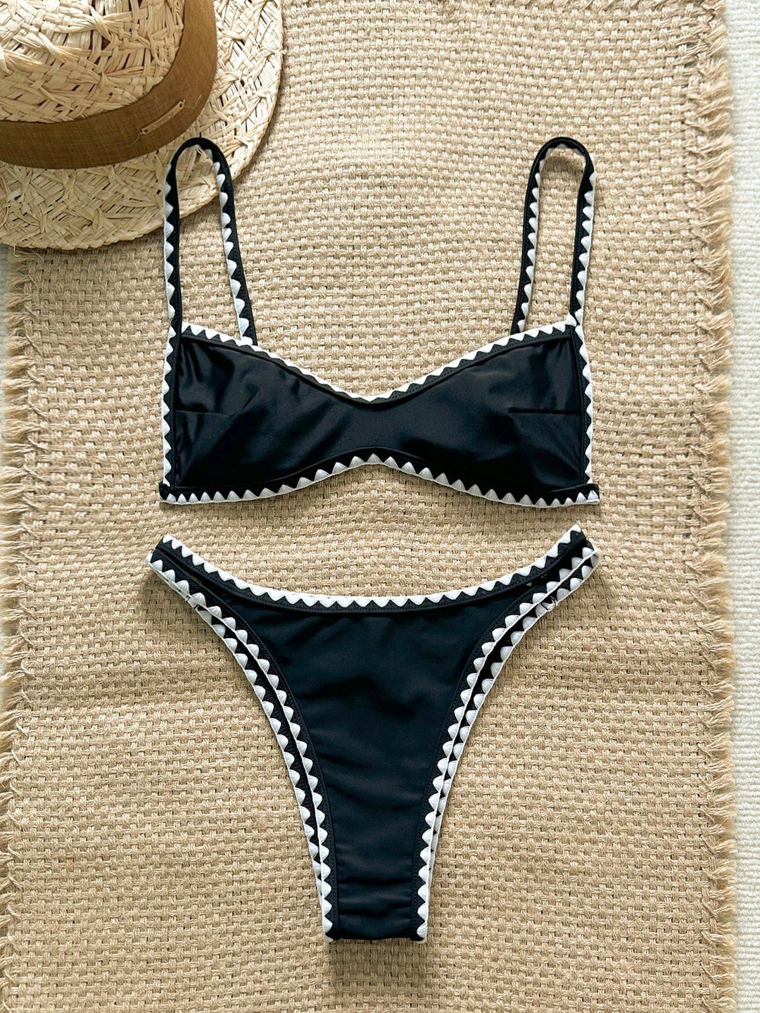 Set bikini SHEIN, negru