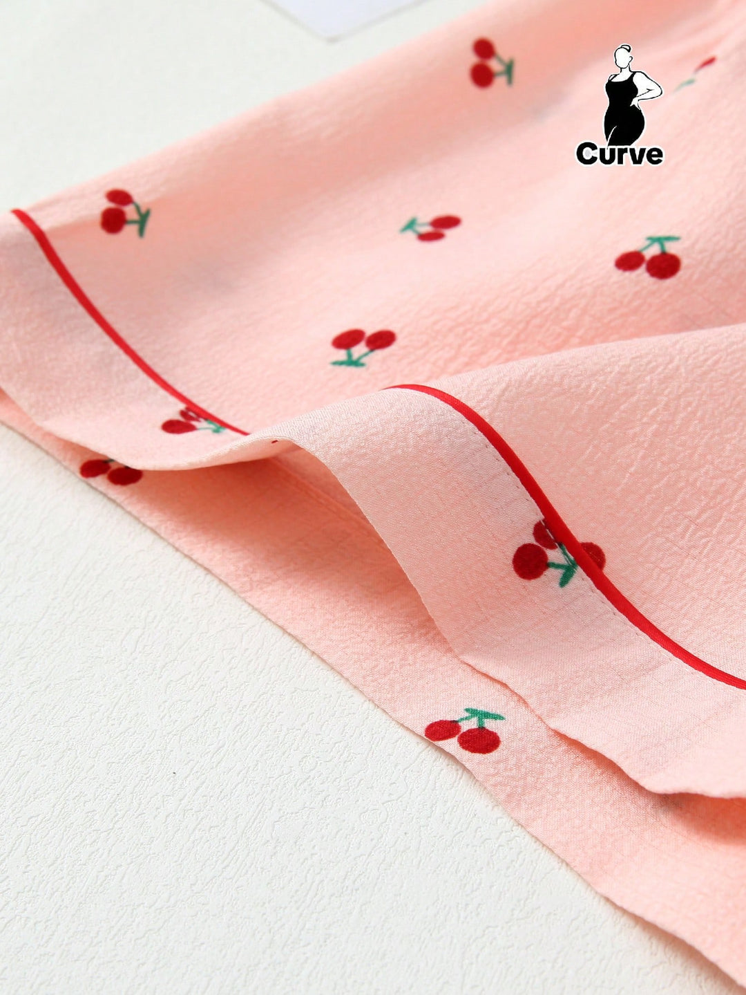 Set pijamale SHEIN, roz
