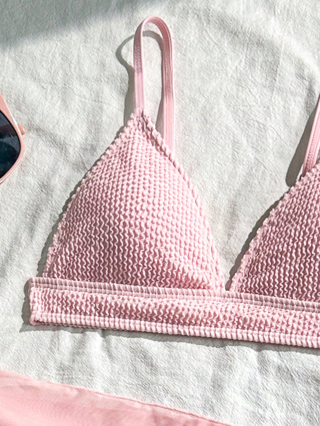 Set bikini SHEIN, roz