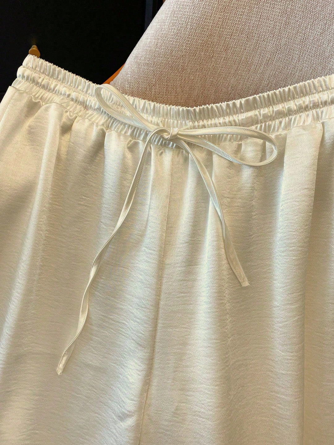 Pantaloni SHEIN, bej