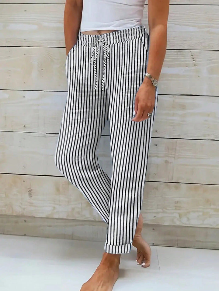 Pantaloni SHEIN
