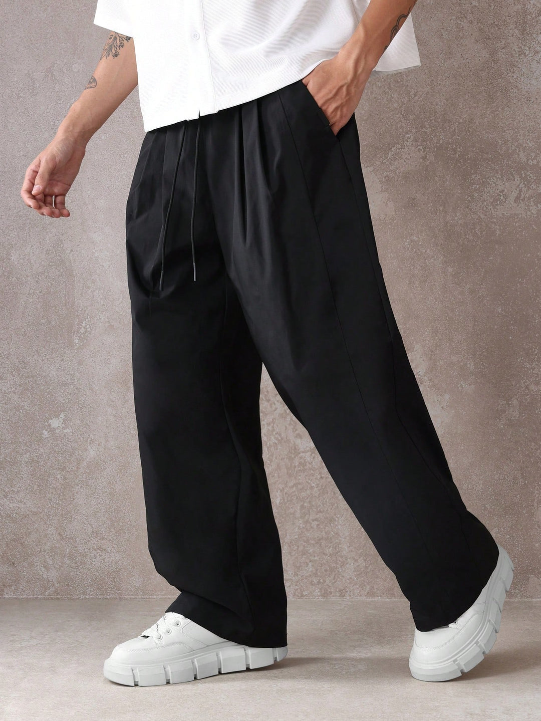 Pantalon SHEIN, negru