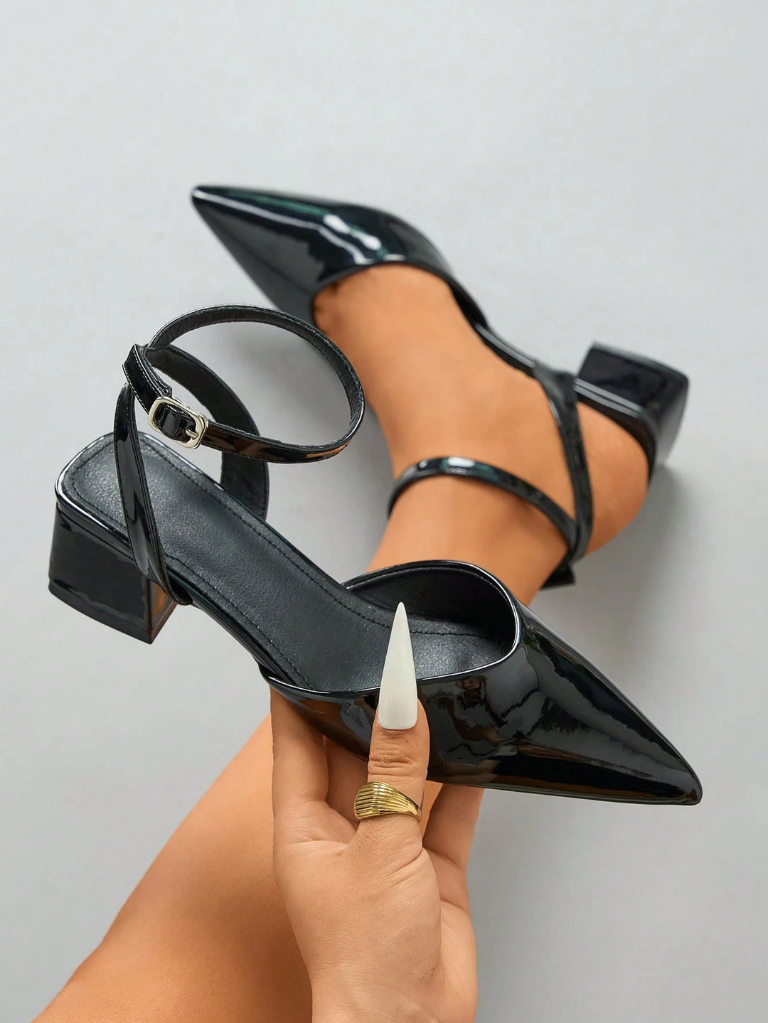 Pantofi SHEIN, negru