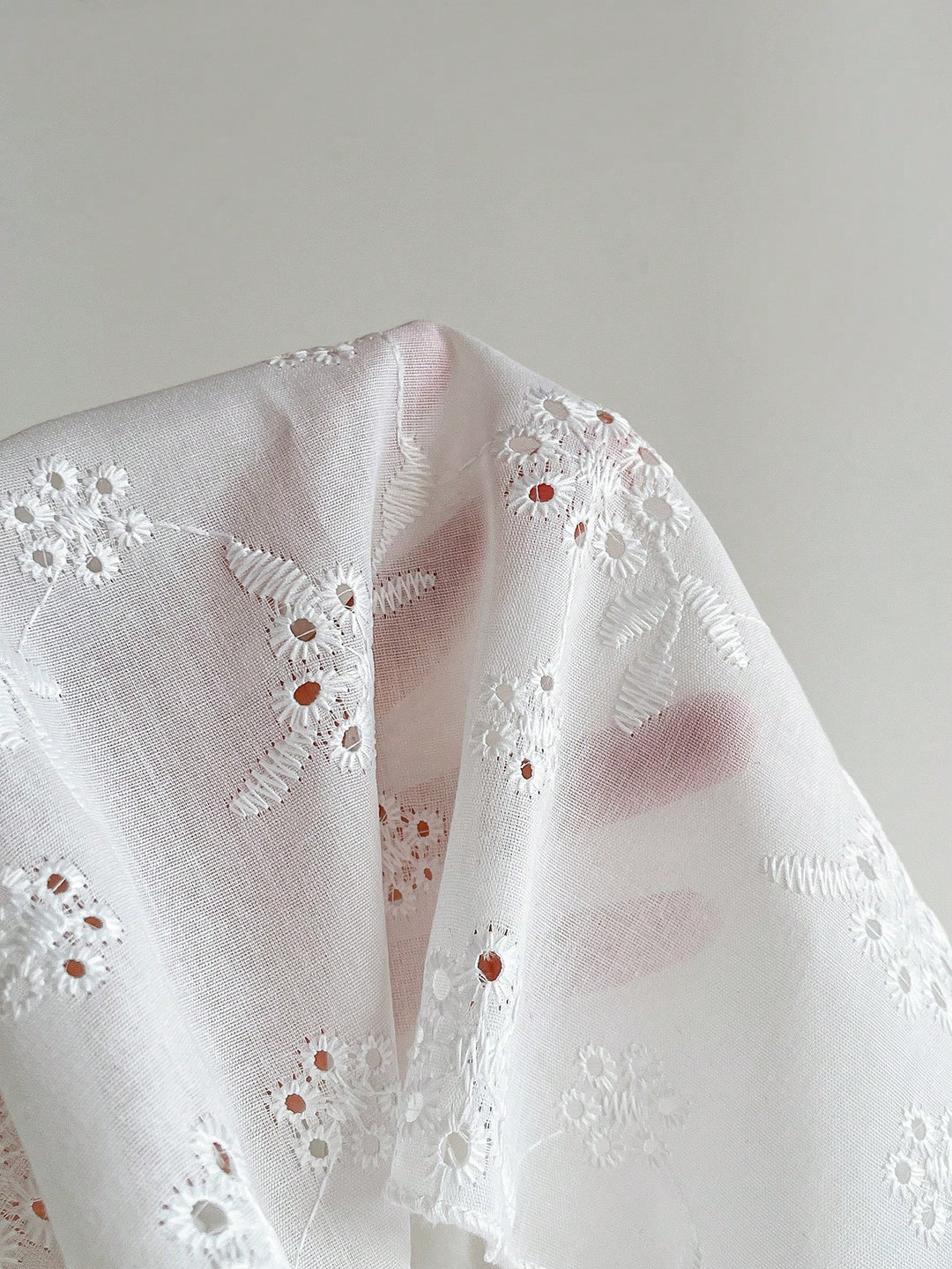 Top SHEIN, alb