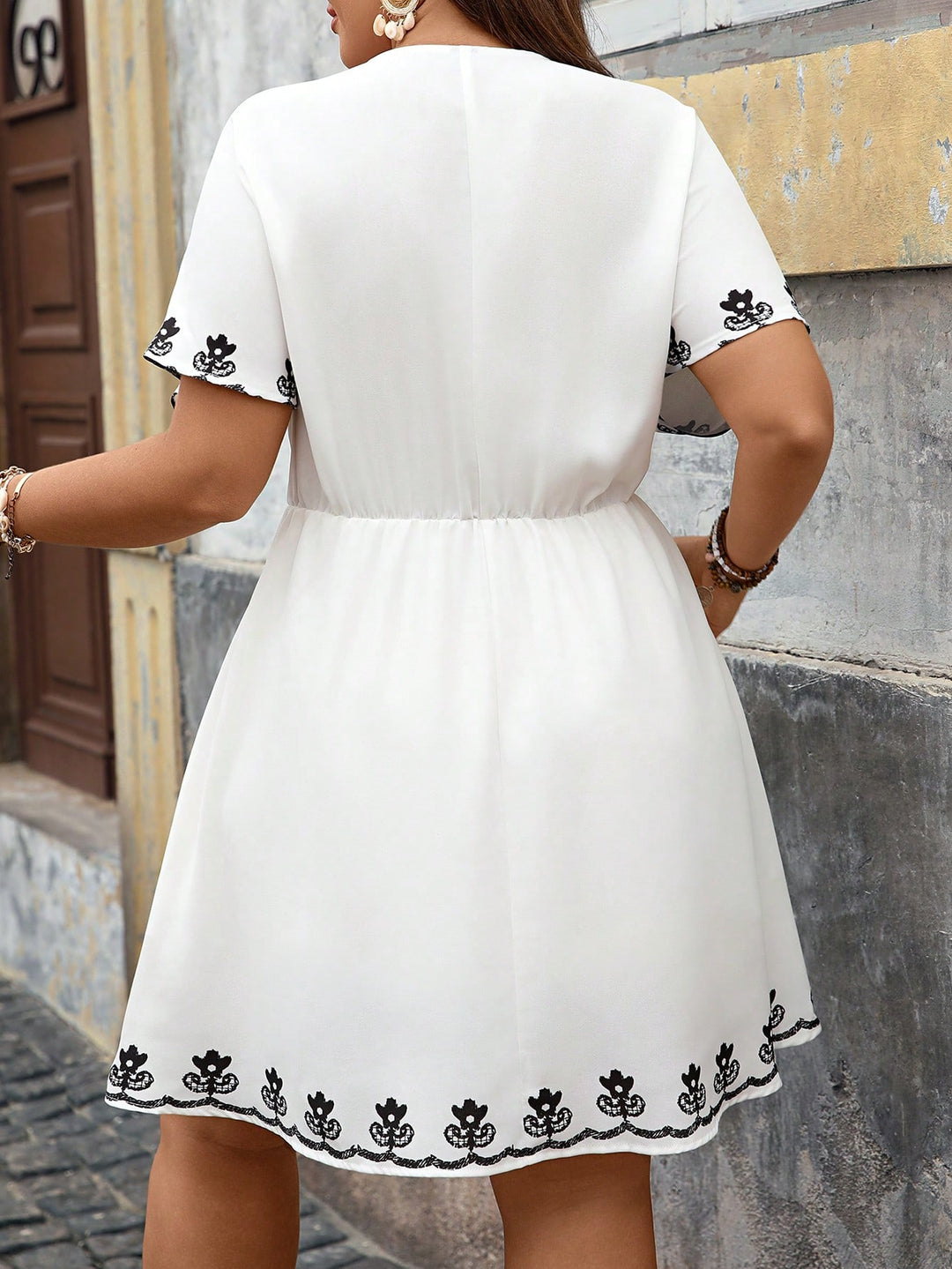 Rochie mini SHEIN, alb