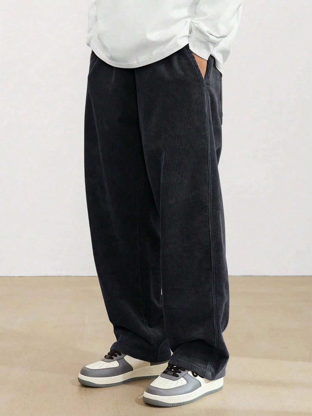 Pantalon SHEIN, negru