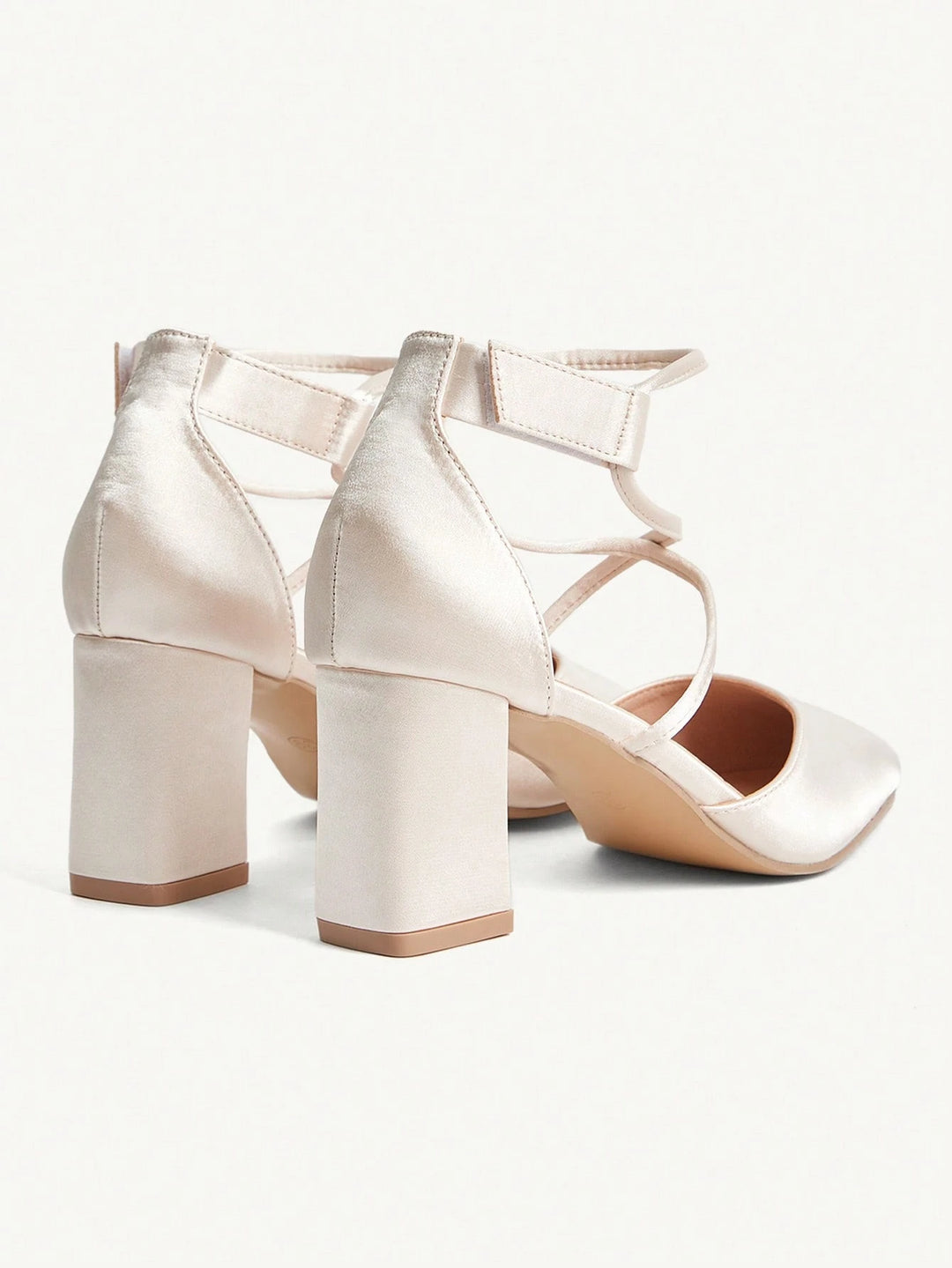 Pantofi cu toc SHEIN, crem