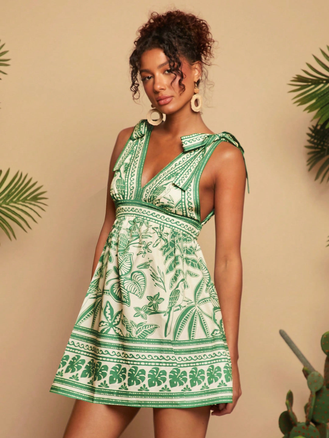 Rochie mini SHEIN, bej