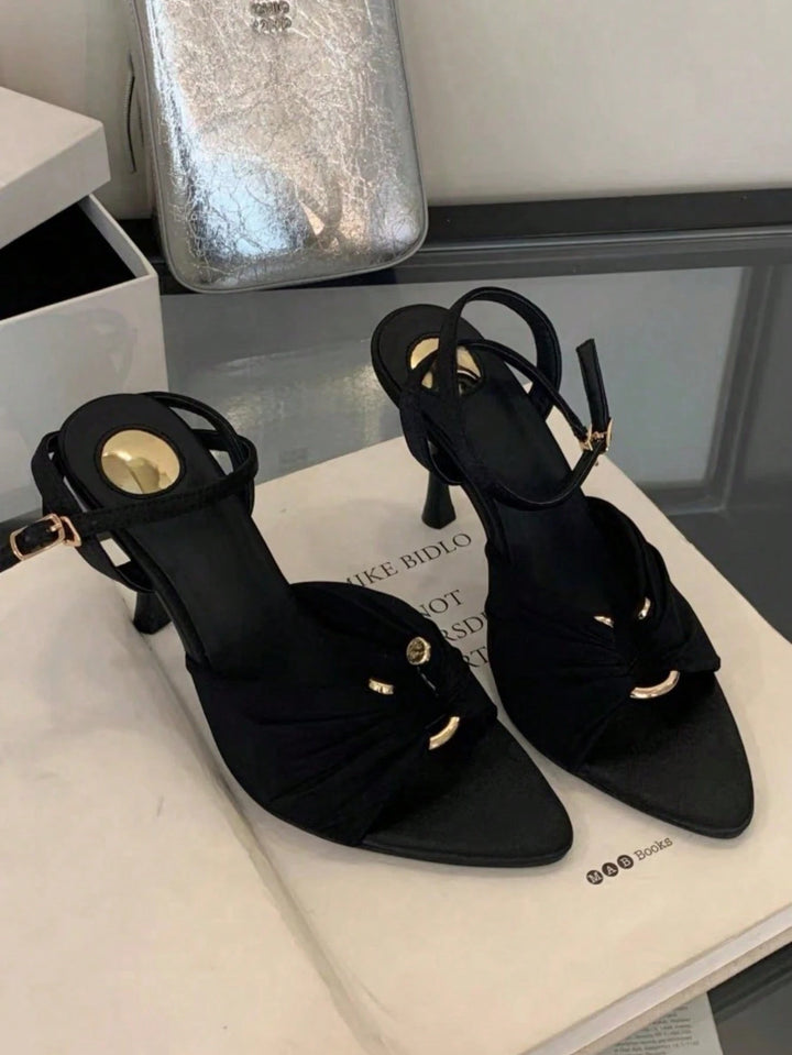 Sandale cu toc SHEIN, negru