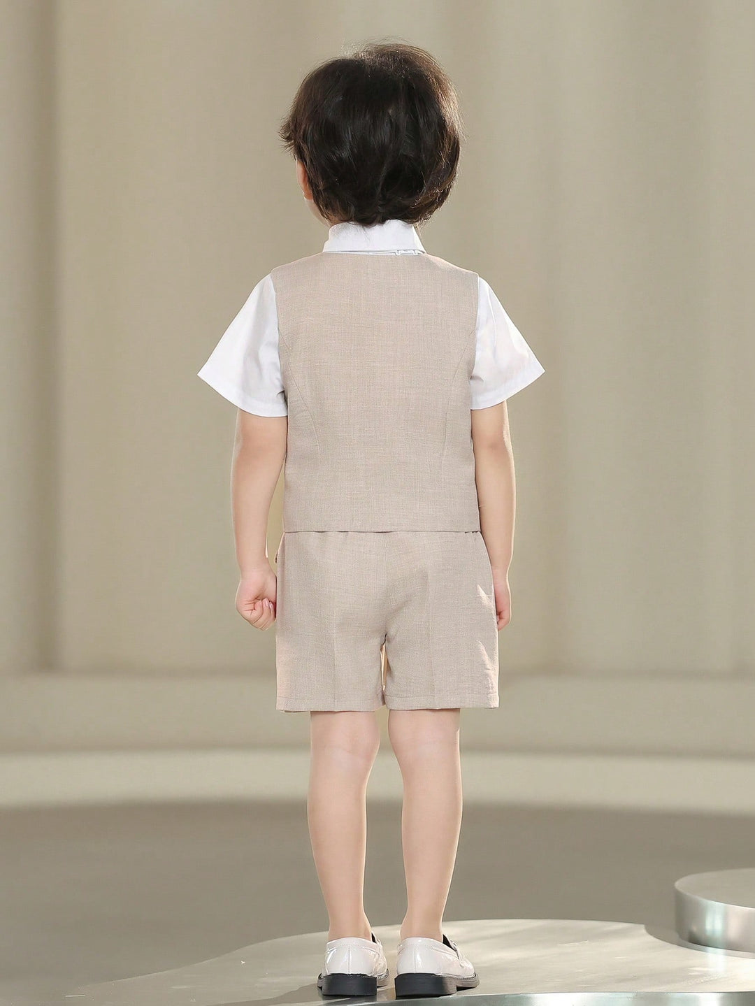 Costum SHEIN, bej