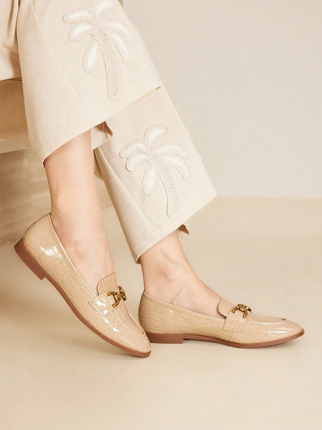 Pantofi SHEIN, bej