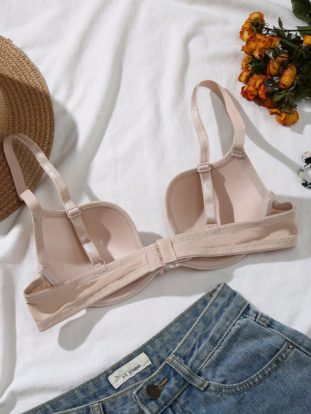 Sutien SHEIN, crem