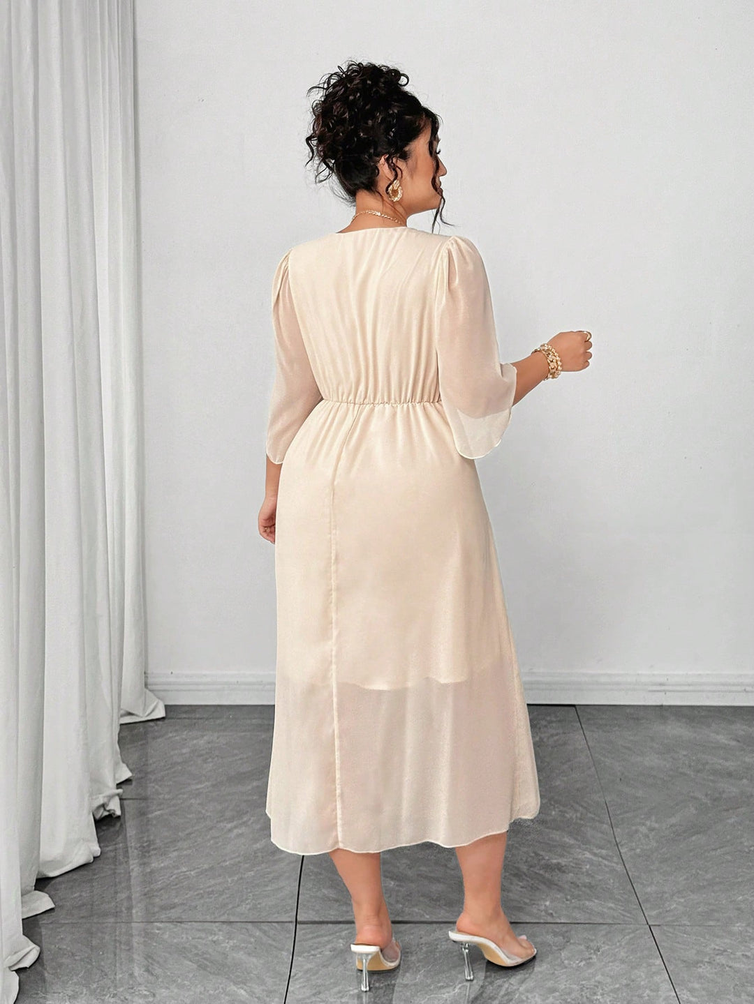 Rochie SHEIN, bej