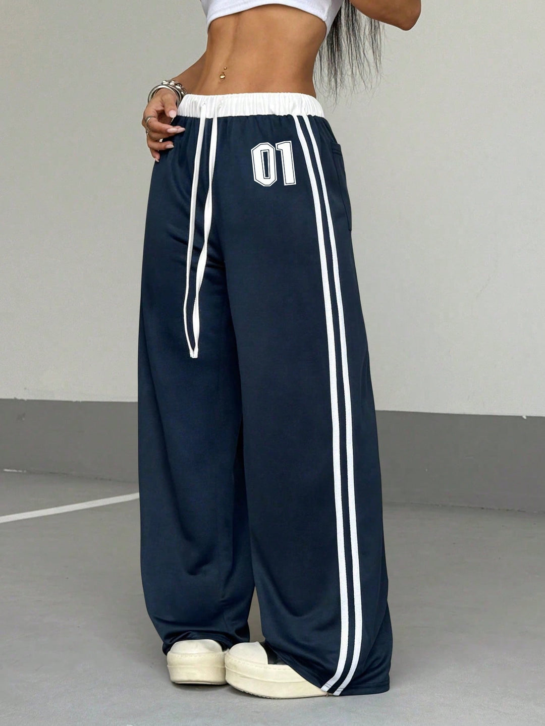 Pantaloni SHEIN, albastru
