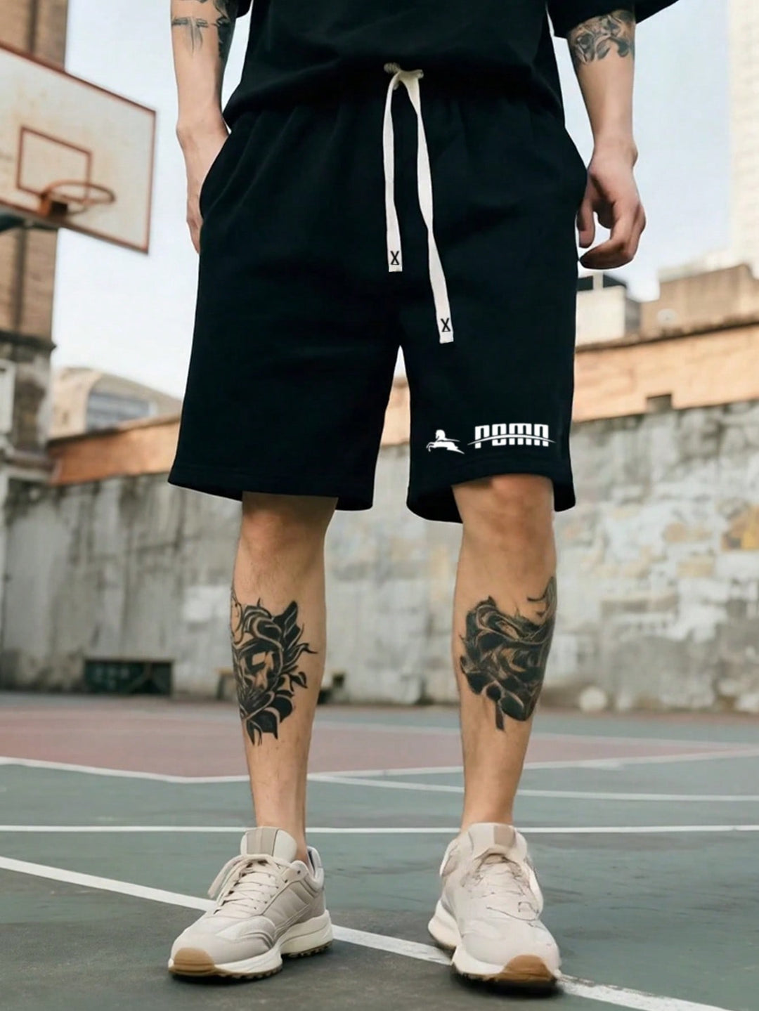 Pantaloni scurți SHEIN, negru