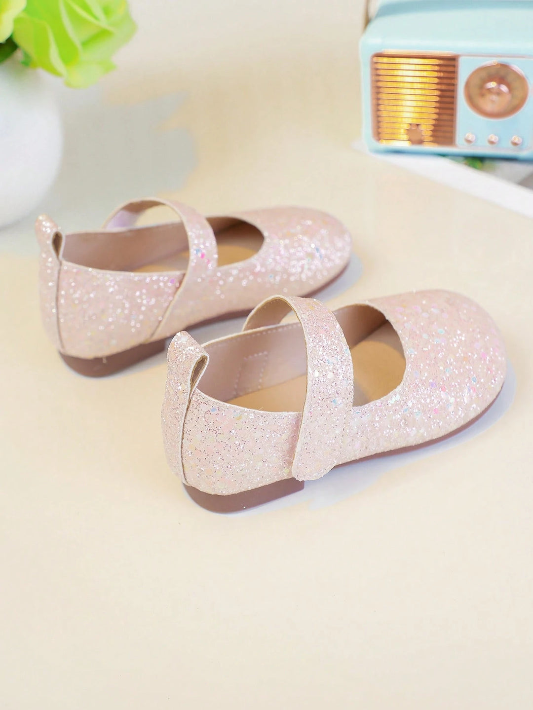 Pantofi SHEIN, roz