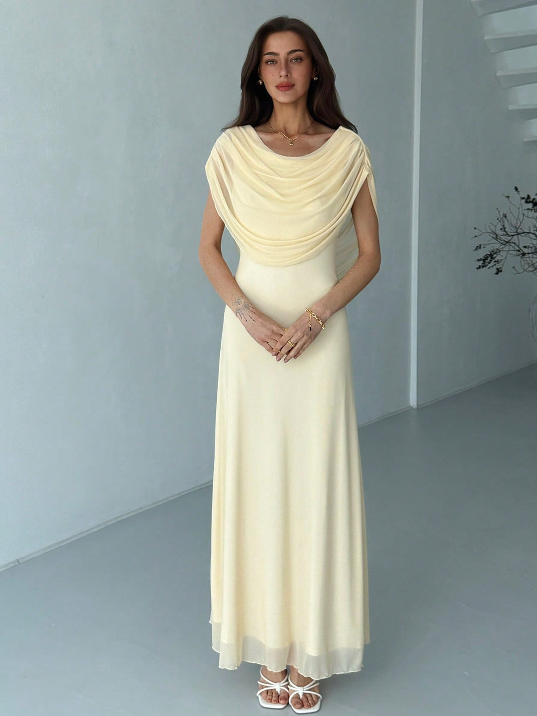 Rochie midi SHEIN, bej