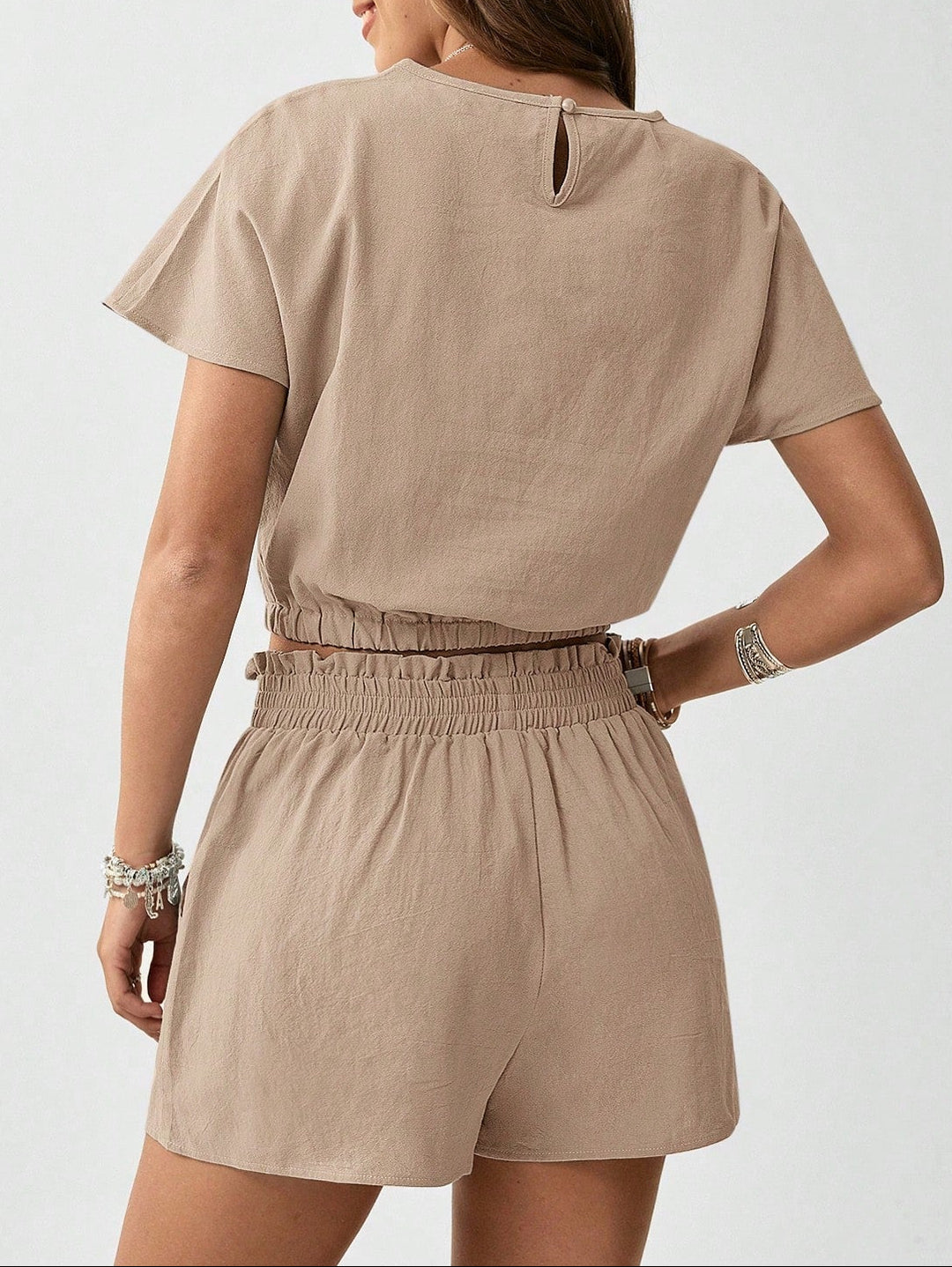 SHEIN együttes, bézs