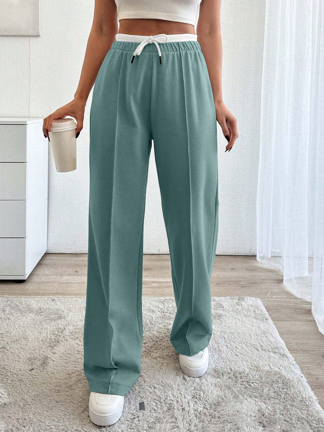 Pantaloni SHEIN, verde