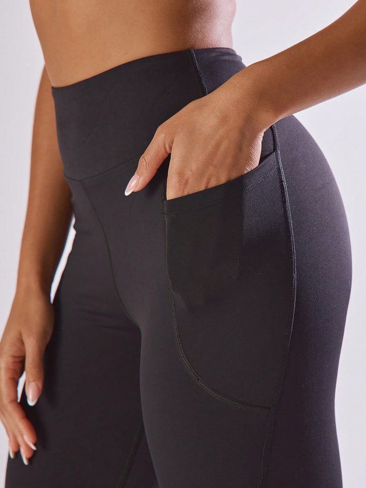 Pantaloni SHEIN, negru