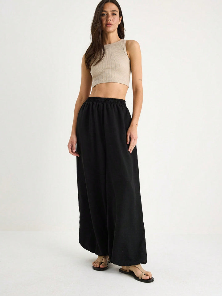 Pantaloni SHEIN, negru