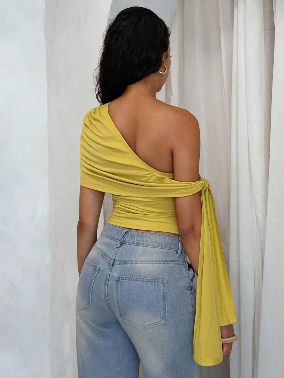 Top SHEIN, galben