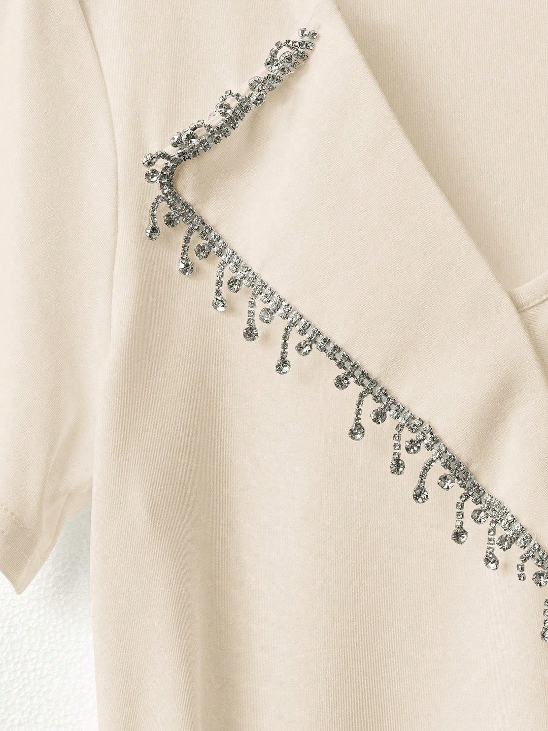 Tricou SHEIN, crem