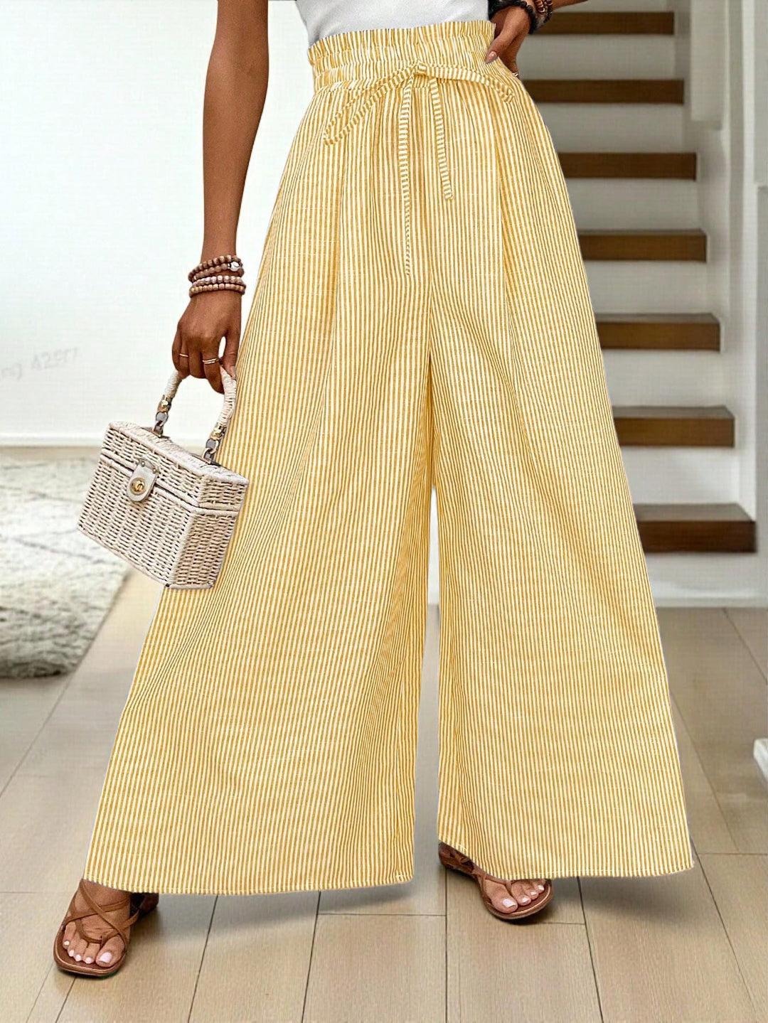 Pantaloni SHEIN, galben