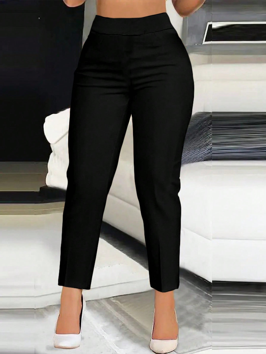 Pantaloni SHEIN, negru