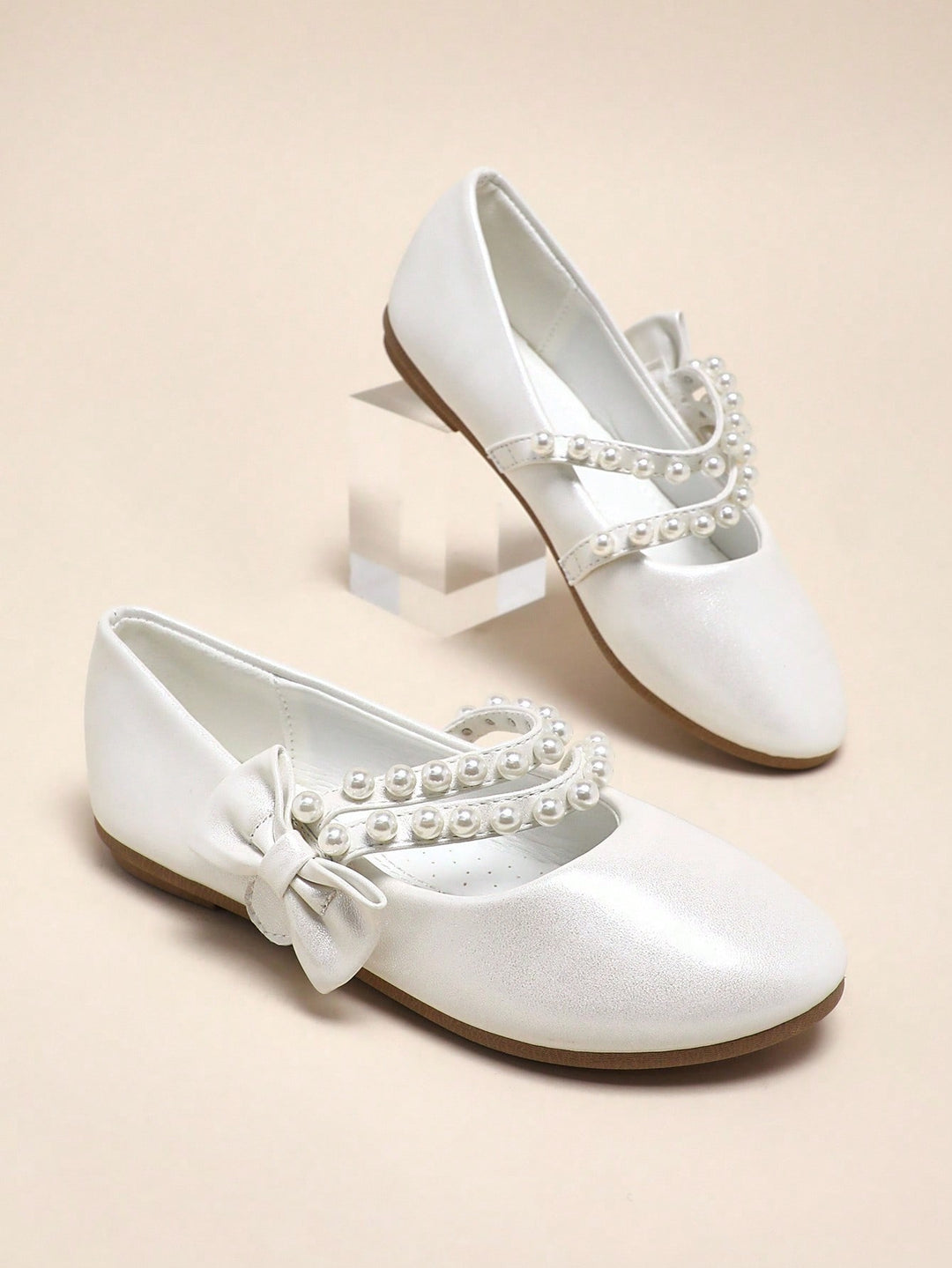 Balerini SHEIN, alb