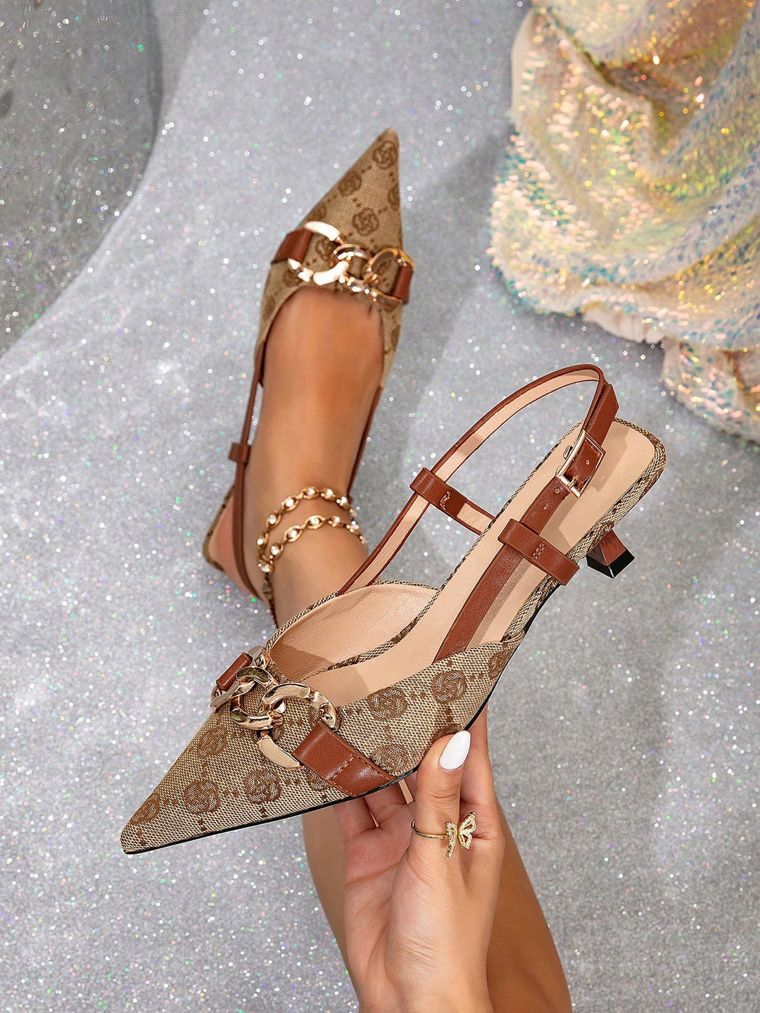 Pantofi cu toc SHEIN