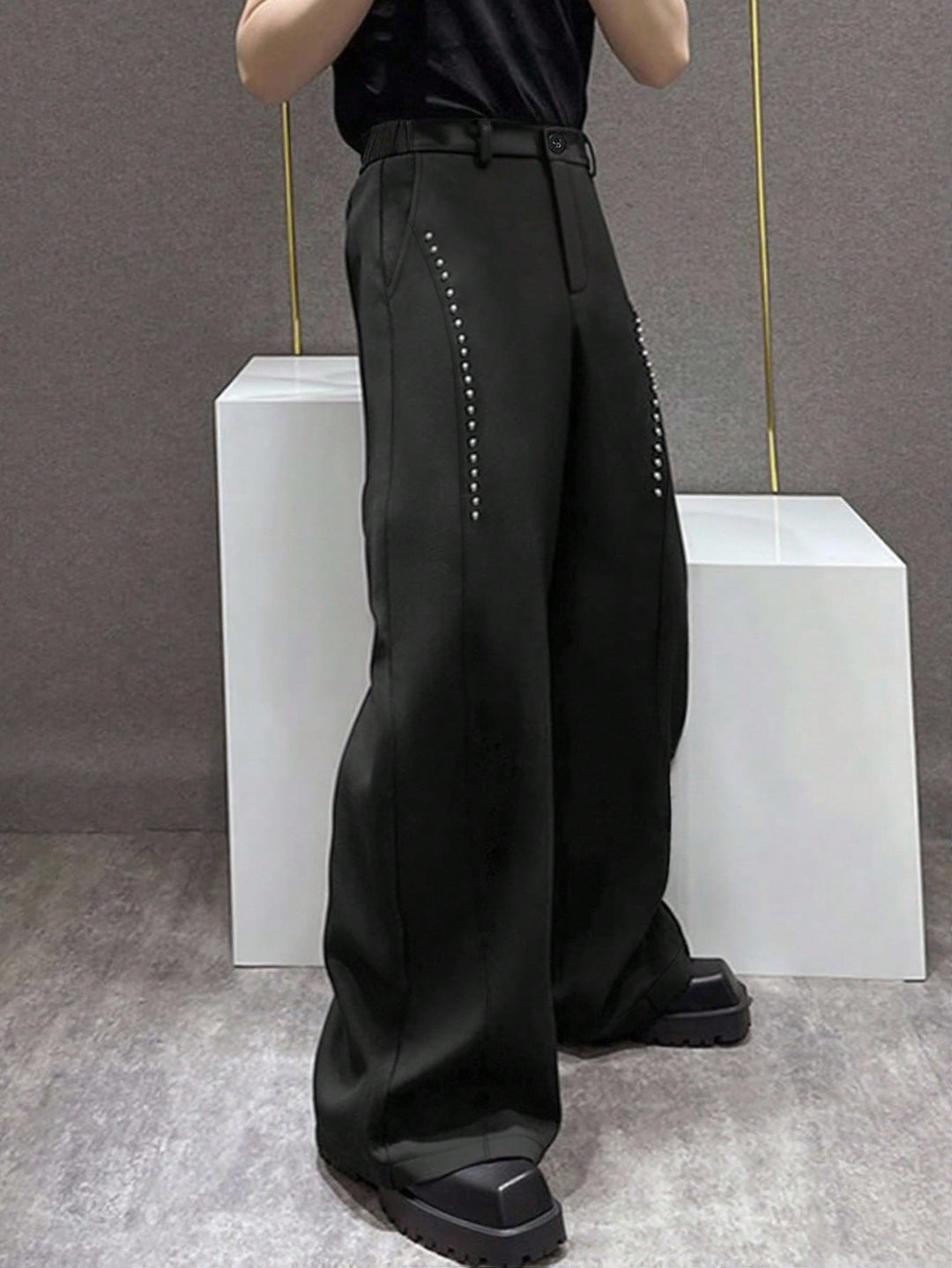 Pantaloni SHEIN, negru