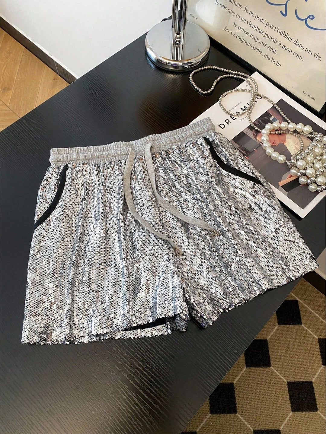 Pantaloni scurți SHEIN