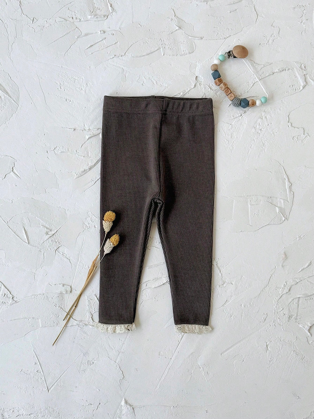 Pantaloni SHEIN, maro
