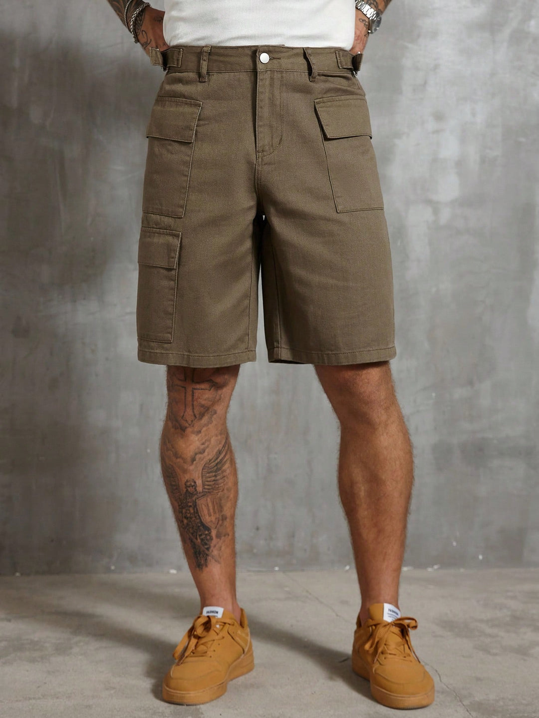 Pantaloni scurți SHEIN, kaki