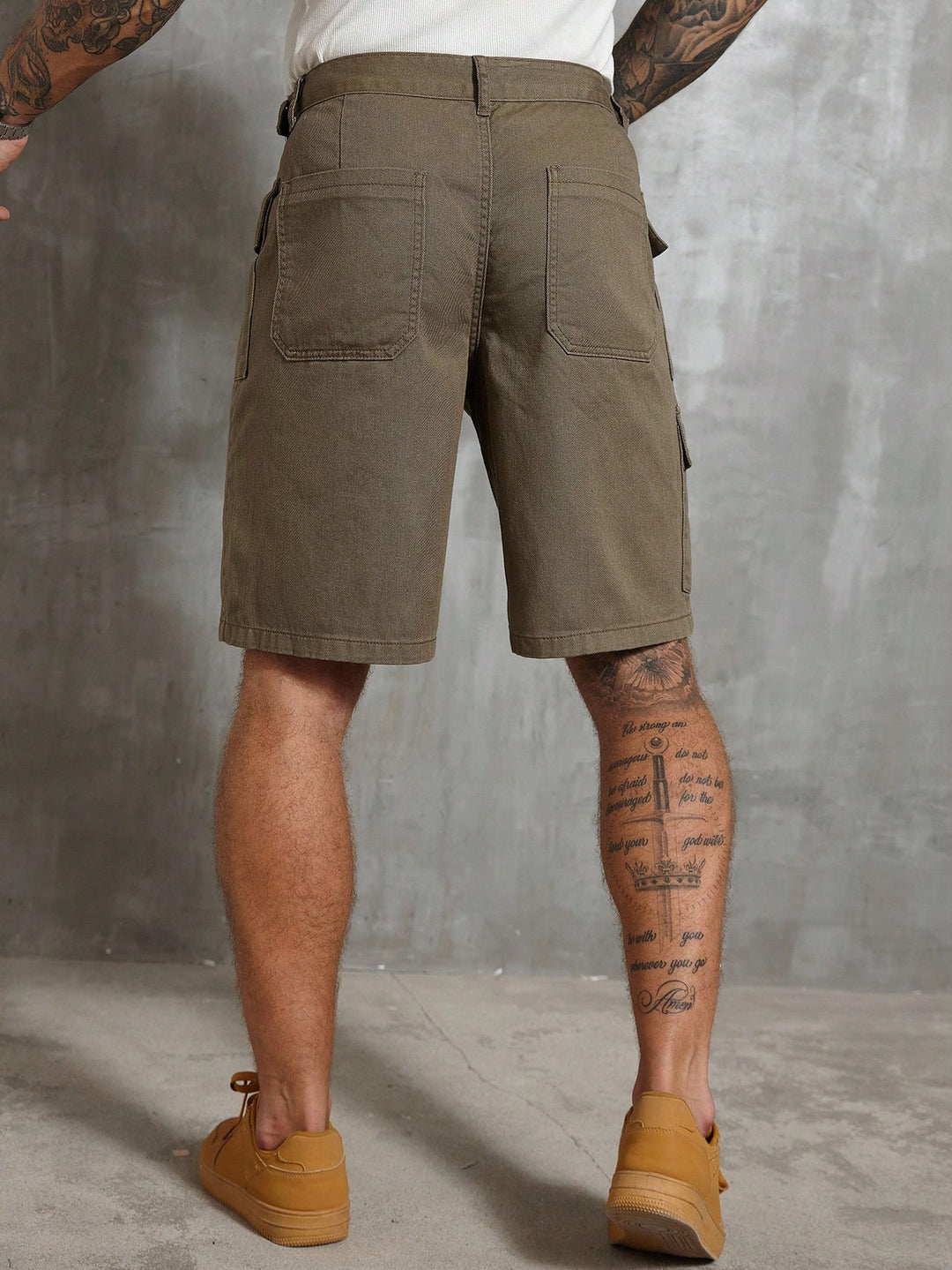 Pantaloni scurți SHEIN, kaki
