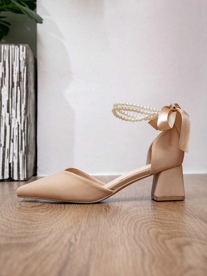 Pantofi cu toc SHEIN, bej