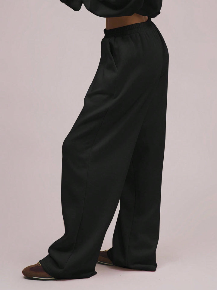 Pantaloni SHEIN, negru