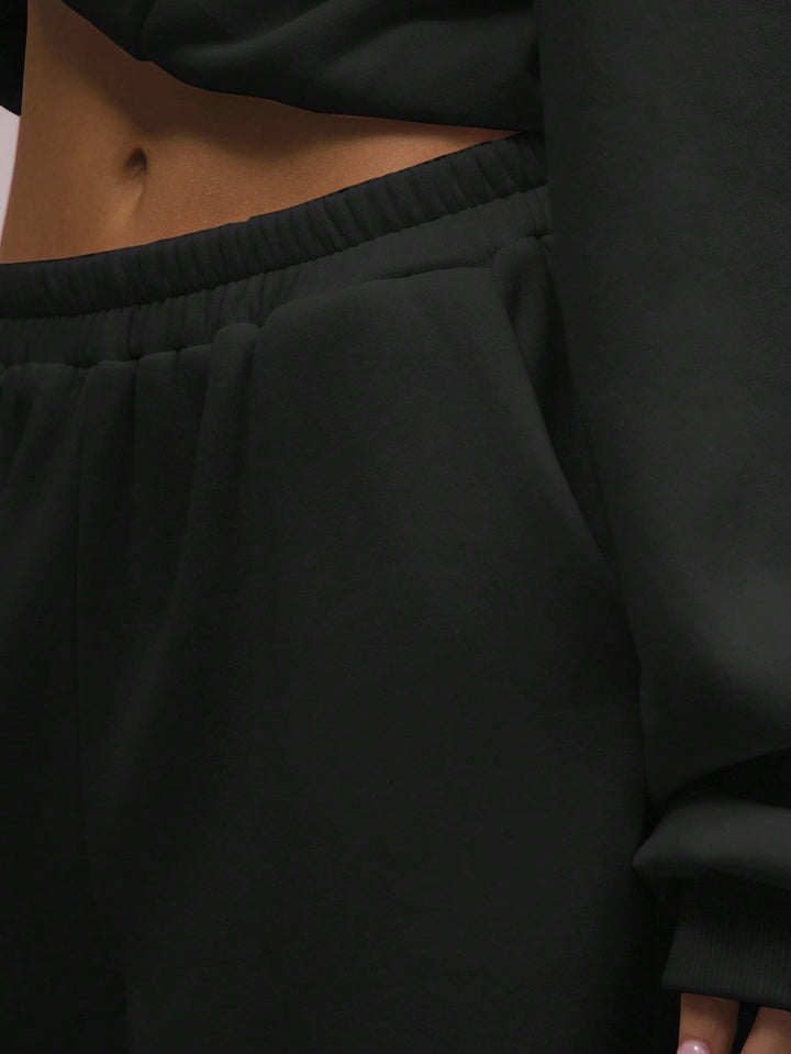 Pantaloni SHEIN, negru