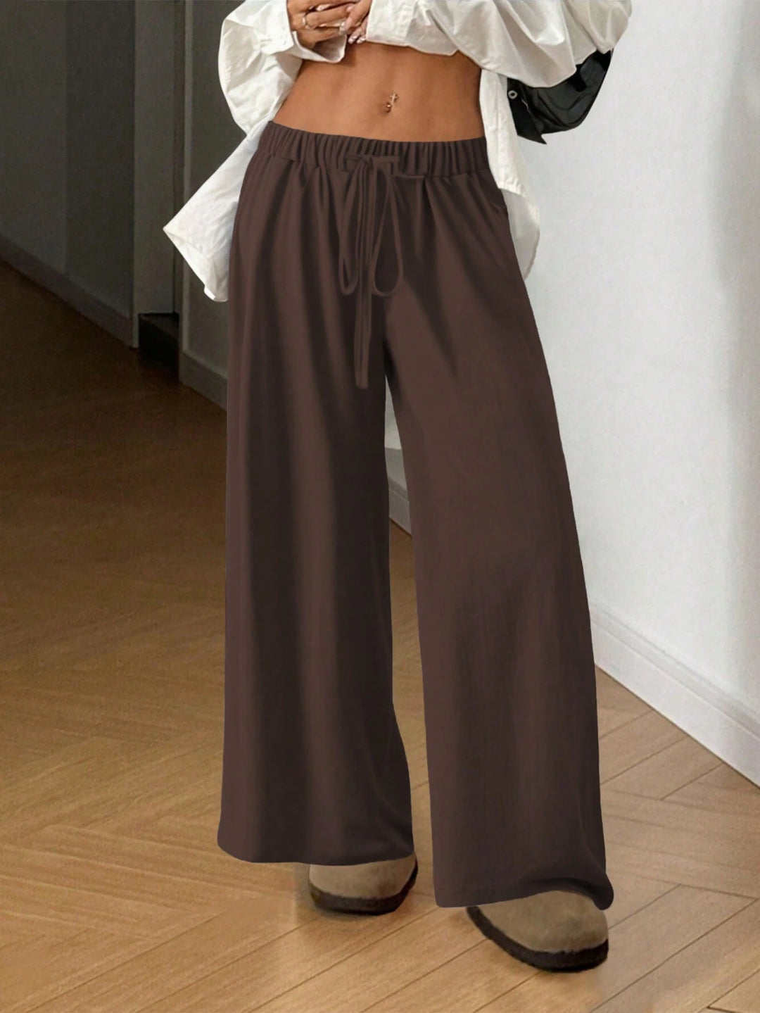 Pantaloni SHIEN, maro