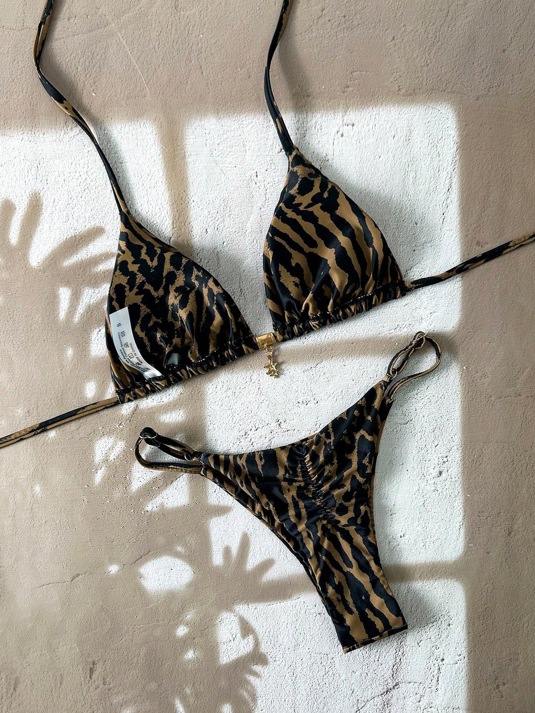Set bikini SHEIN, mix culori