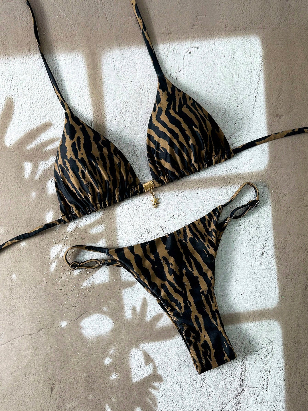 Set bikini SHEIN, mix culori