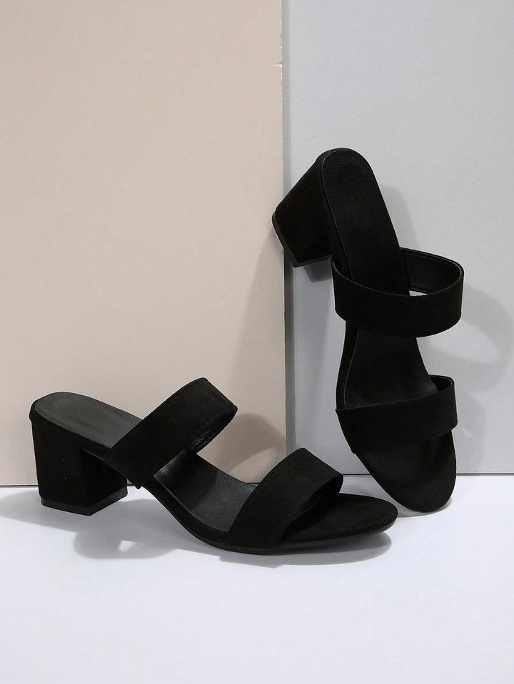 SHEIN klumpa, fekete