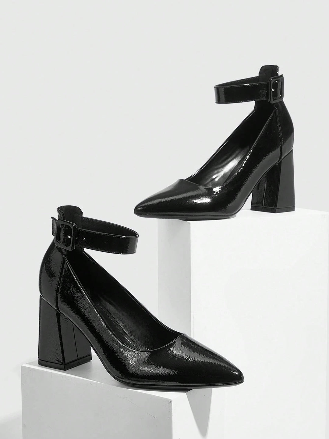 Pantofi cu toc SHEIN, negru