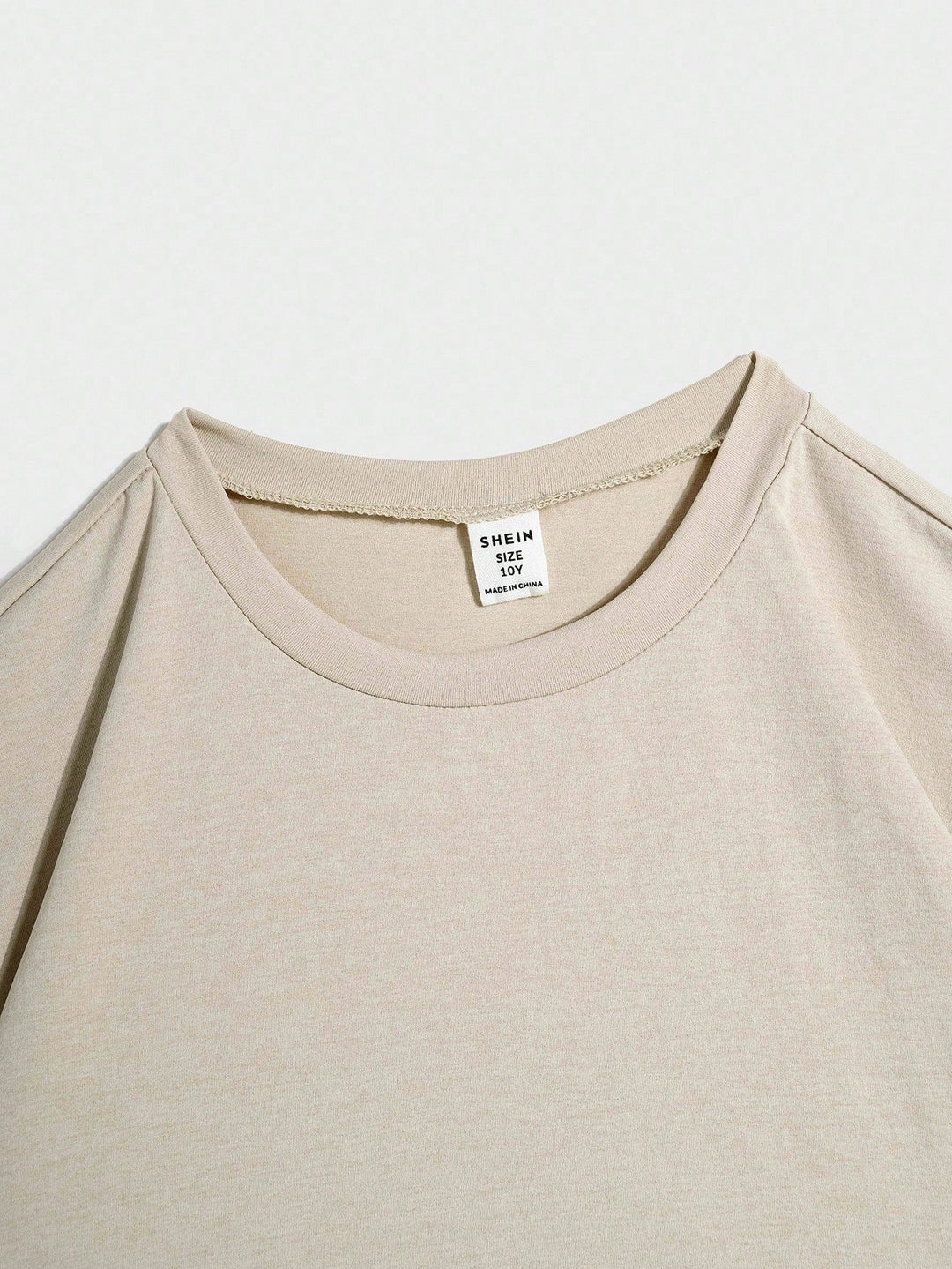 Tricou SHEIN, kaki