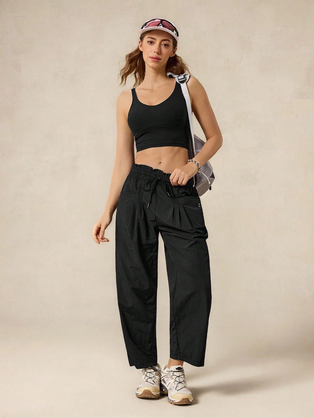 Pantaloni SHEIN, negru