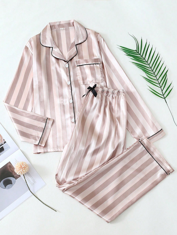 Compleu pijamale SHEIN, mix culori