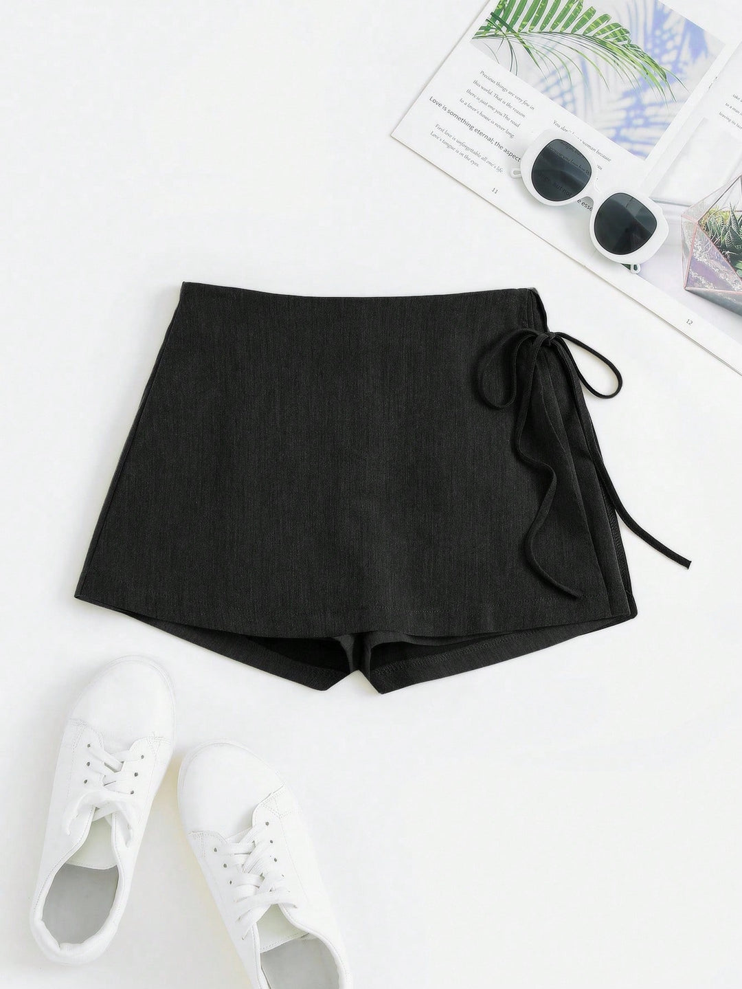 Pantaloni scurți SHEIN, negru
