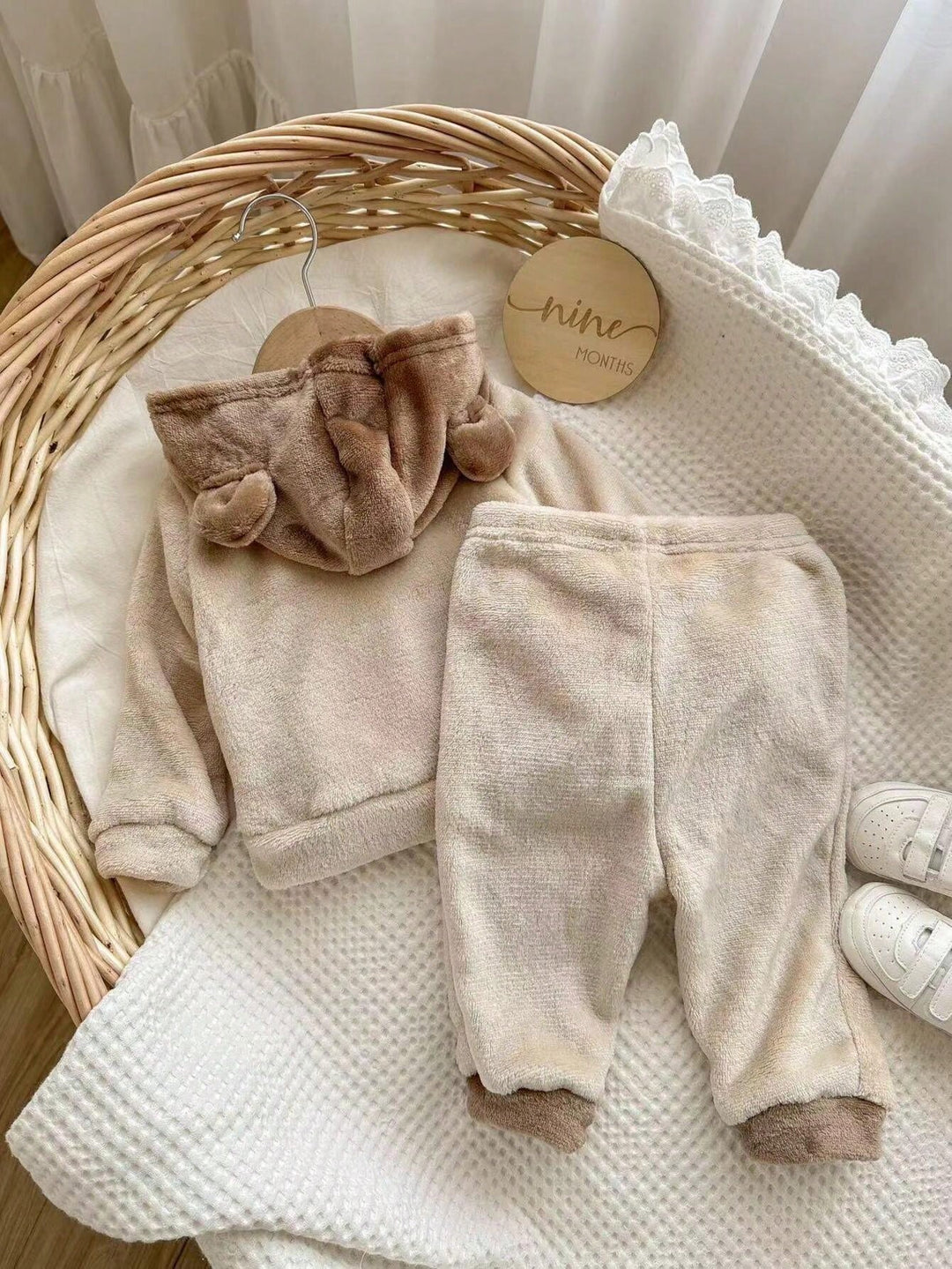 Pijama SHEIN, kaki